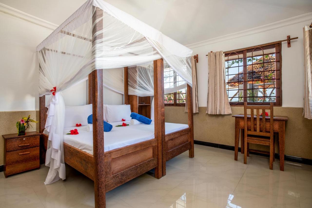 Weavers Lodge Pongwe Dış mekan fotoğraf